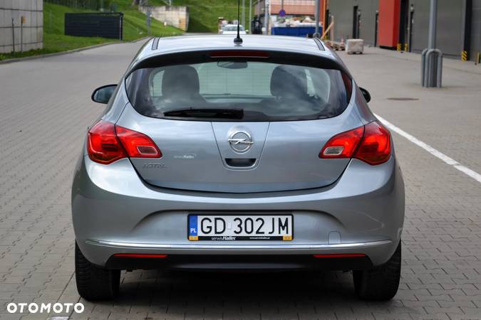 Opel Astra IV 1.6 Active - 30