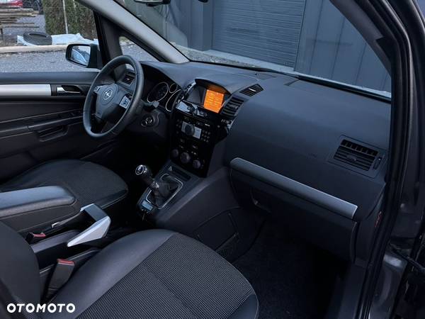 Opel Zafira 1.7 CDTI Cosmo - 27