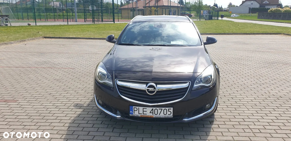 Opel Insignia 2.0 CDTI 4x4 Automatik Business Edition - 2