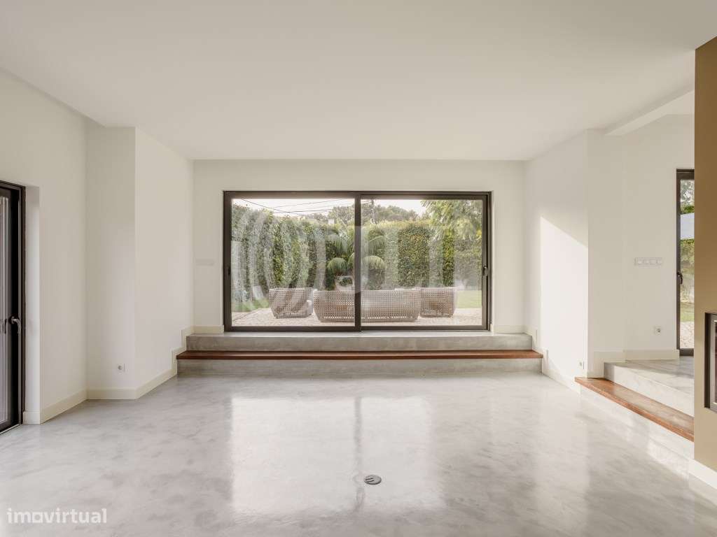 Moradia T5 com piscina e jardim em Birre Cascais - Grande imagem: 5/34