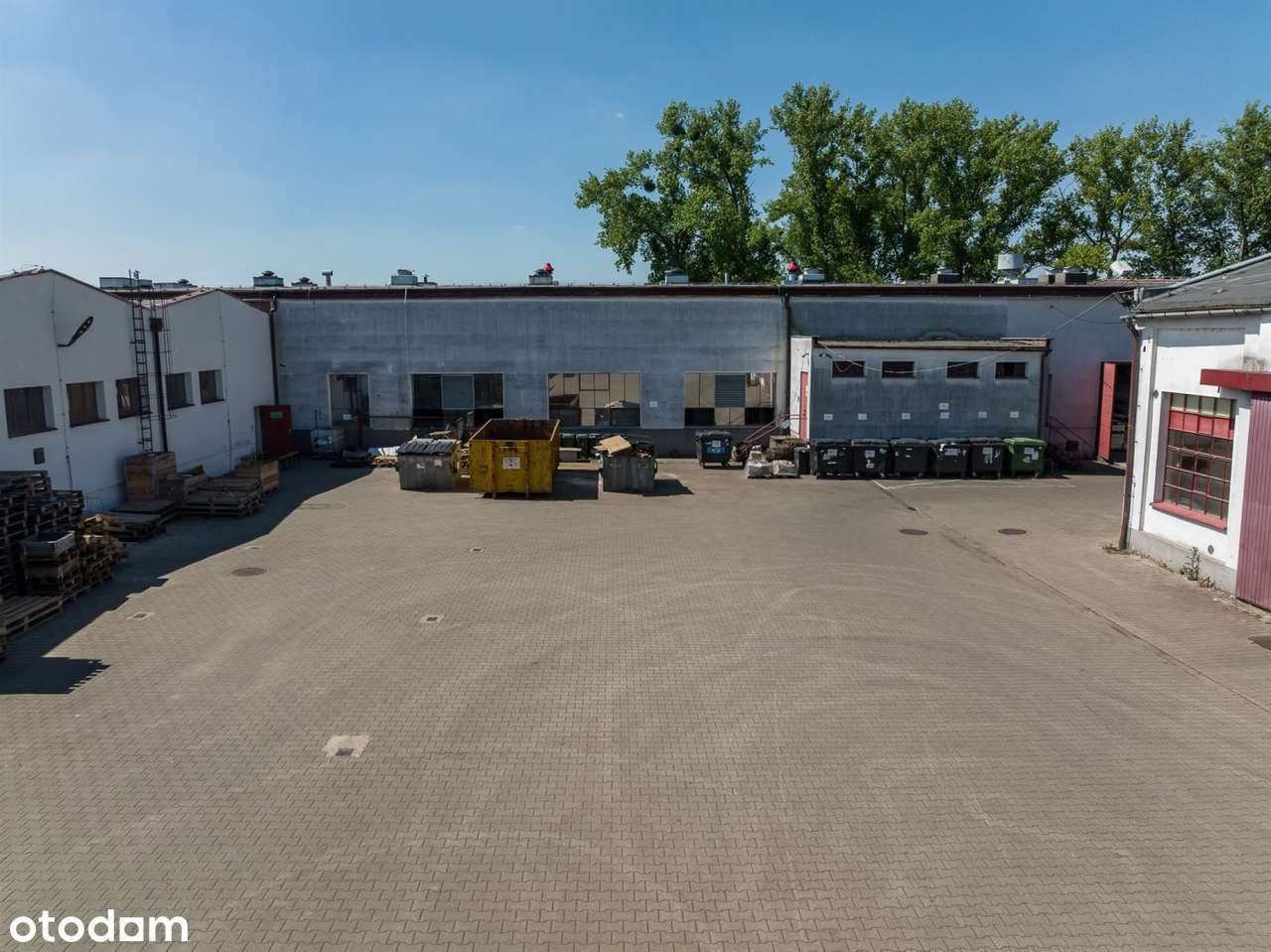 Obiekt produkcyjno - magazynowy z zapleczem.-6