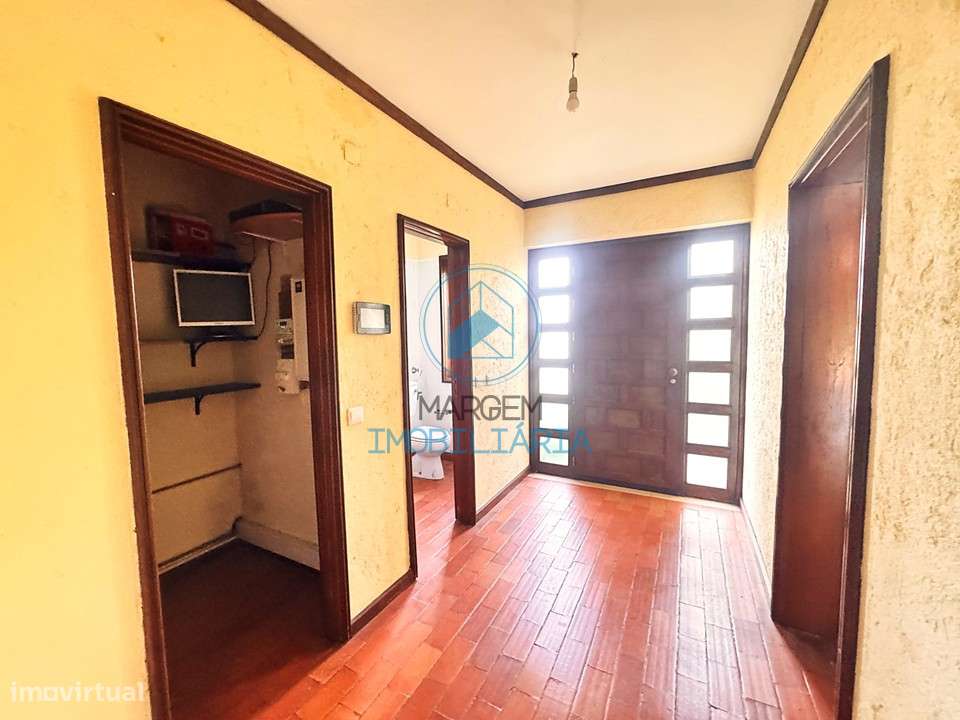 Moradia com terreno I Alto da Vitória | Famalicão-5