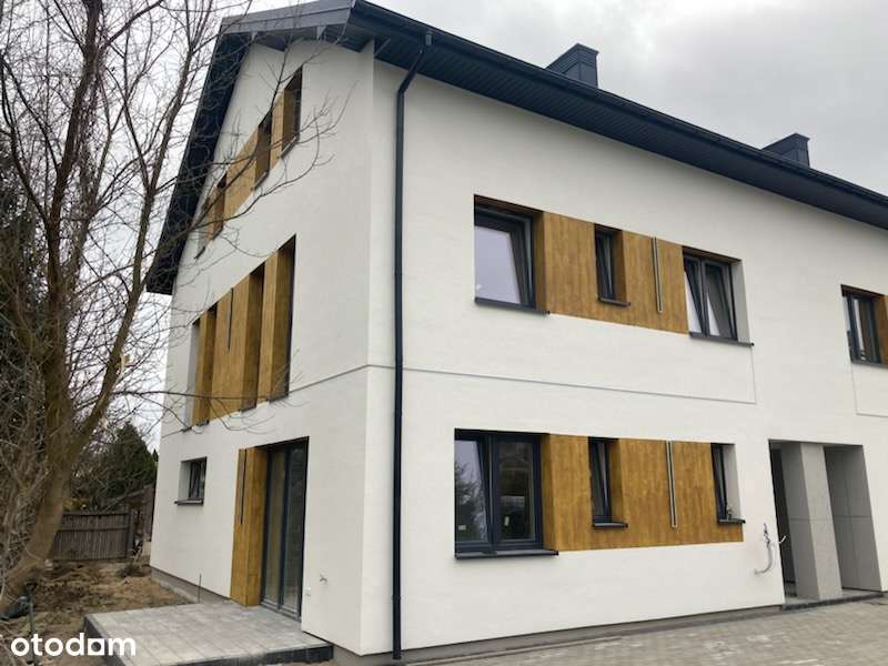 Segment z ogródkiem i pompą ciepła - Pełny obrazek: 1/5