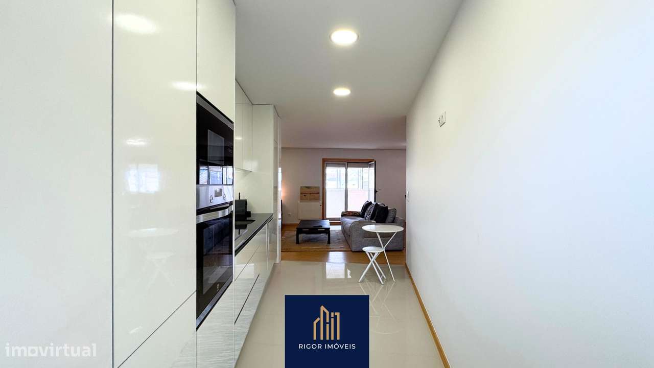 Apartamento T3 - Renovado | Póvoa de Varzim - Centro | Exclusivo-5