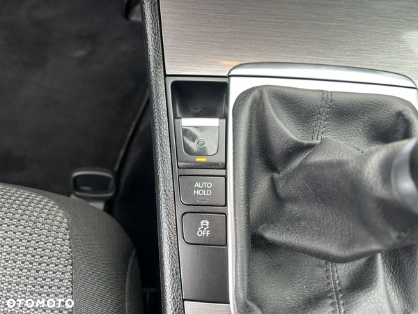 Volkswagen Passat Variant 2.0 TDI BlueMotion Technology Comfortline - 26