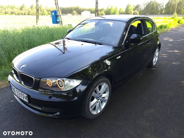 BMW Seria 1 116i - 32