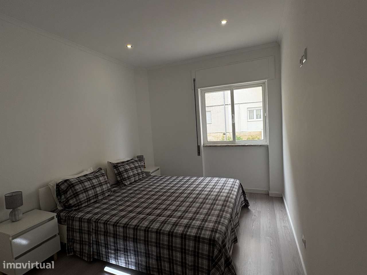 Apartamento T2 totalmente remodelado! A apenas 50 metros do ALDI.-6