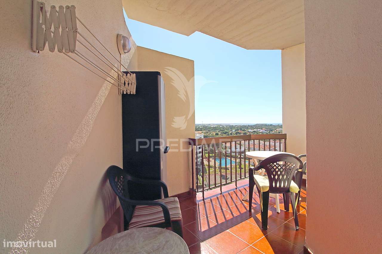 T1 com Vista-Mar no Vila Magna – 5.º Piso com Varanda Solarenga - Grande imagem: 4/16