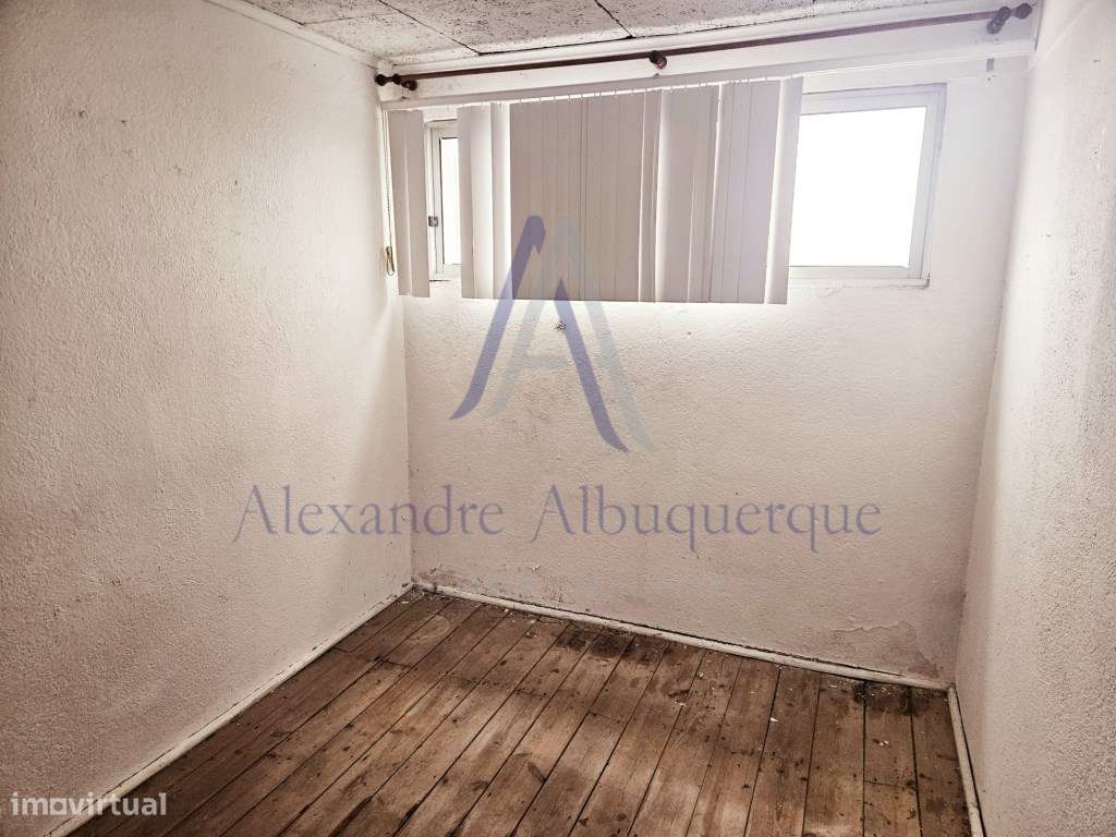 Apartamento T1 com Vista Mar e Terraço na Vila de Sesimbra! - Grande imagem: 4/26