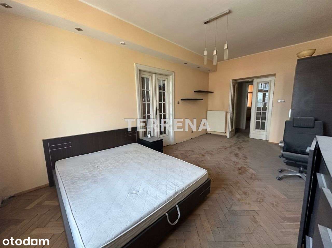 Duże - 5 pokojowe mieszkanie z widokiem na Wawel!-7