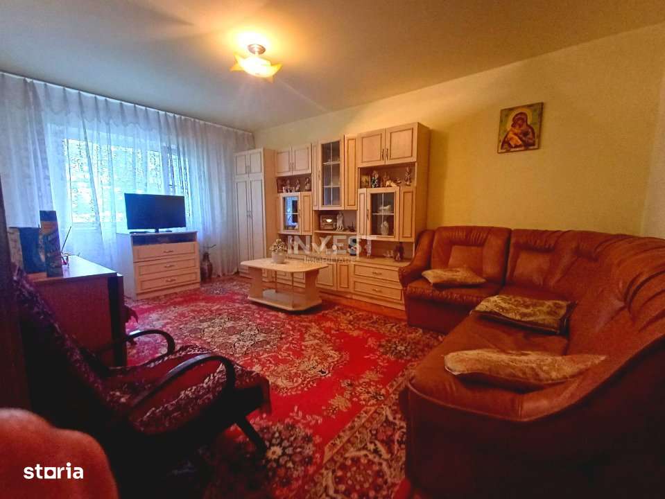 Apartament 3 Camere, etaj 1, zona Nicolina 1 - Imagine principală: 1/7