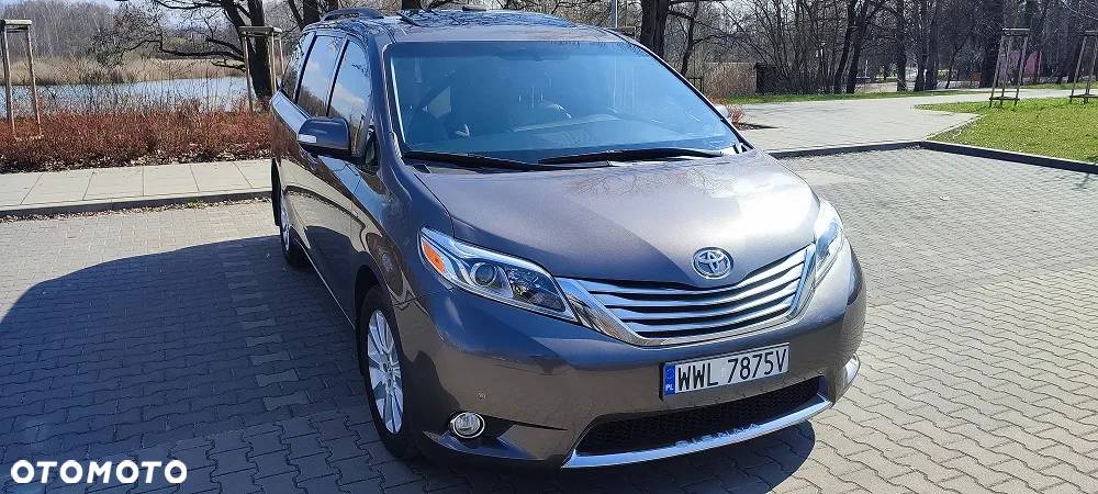 Toyota Sienna 3.5 V6 Limited AWD - 2