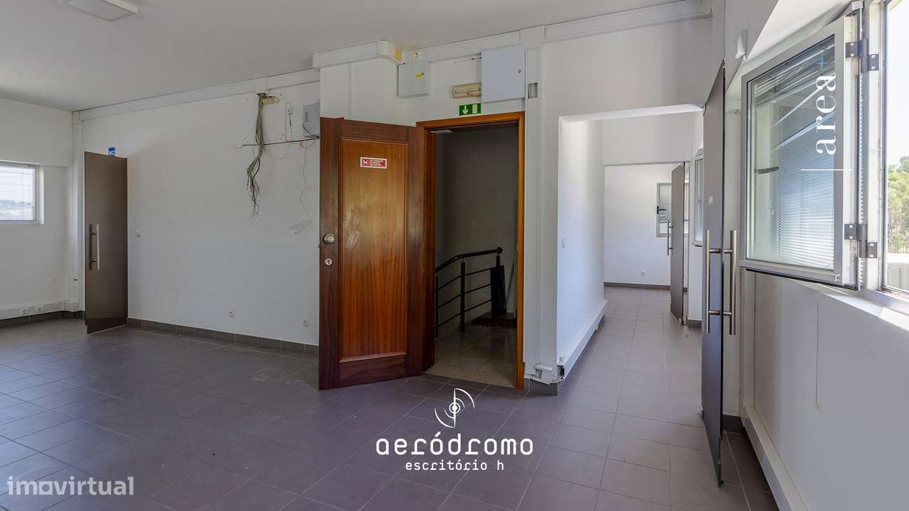 Imóvel Exclusivo | Aeródromo, Escritório H-8