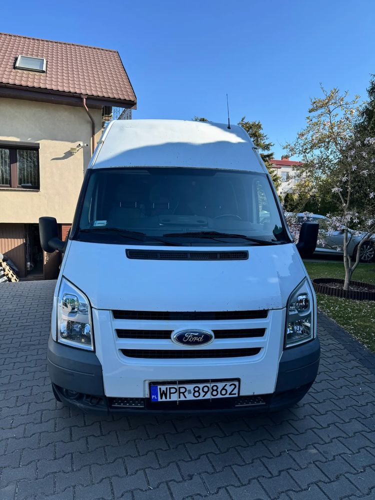 Ford Transit 2012