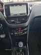 Peugeot 2008 1.5 BlueHDi Allure EAT6 - 10