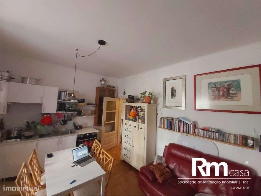 excelente prédio na Av. Emidio Navarro, junto ao Parque da Cidade-10