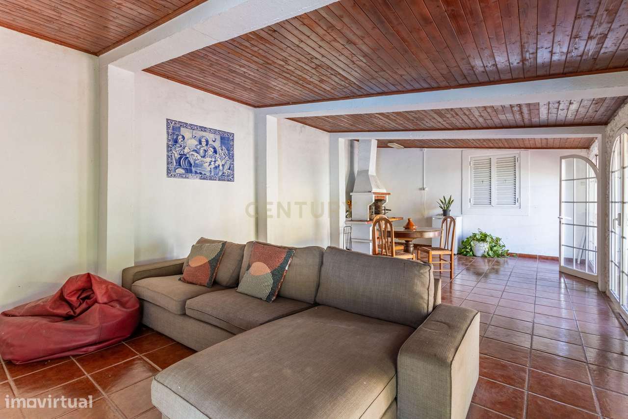 A moradia T5 que procurava em Cabanas, Quinta do Anjo!-19