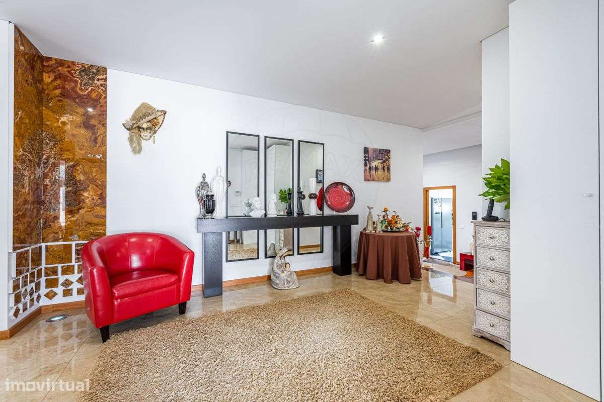 Moradia T4 para venda - Grande imagem: 4/50