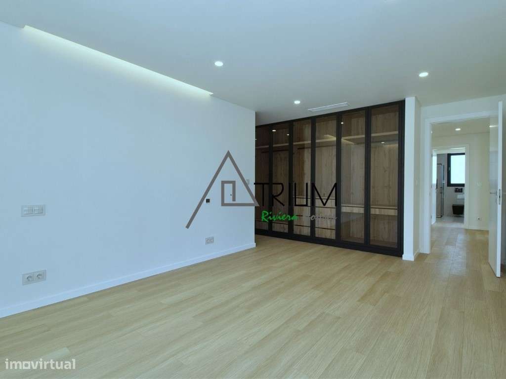 Moradia Contemporânea de Luxo com Piscina Aquecida, Jardim e Cave M...-23