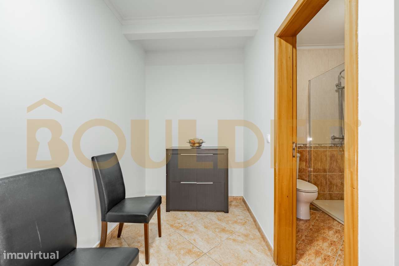 Moradia T3 em Fonte Arcada-12