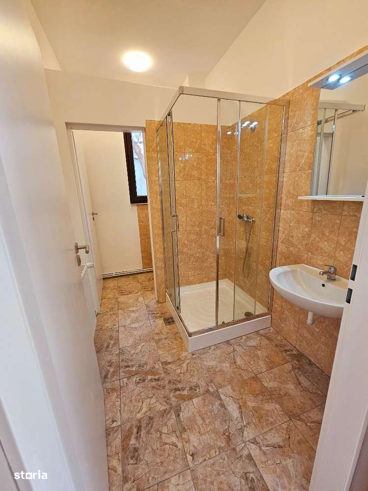 Spațiu de birouri modern – 5 camere, 3 băi – Zona Centrală, Ploiești - Imagine principală: 5/20