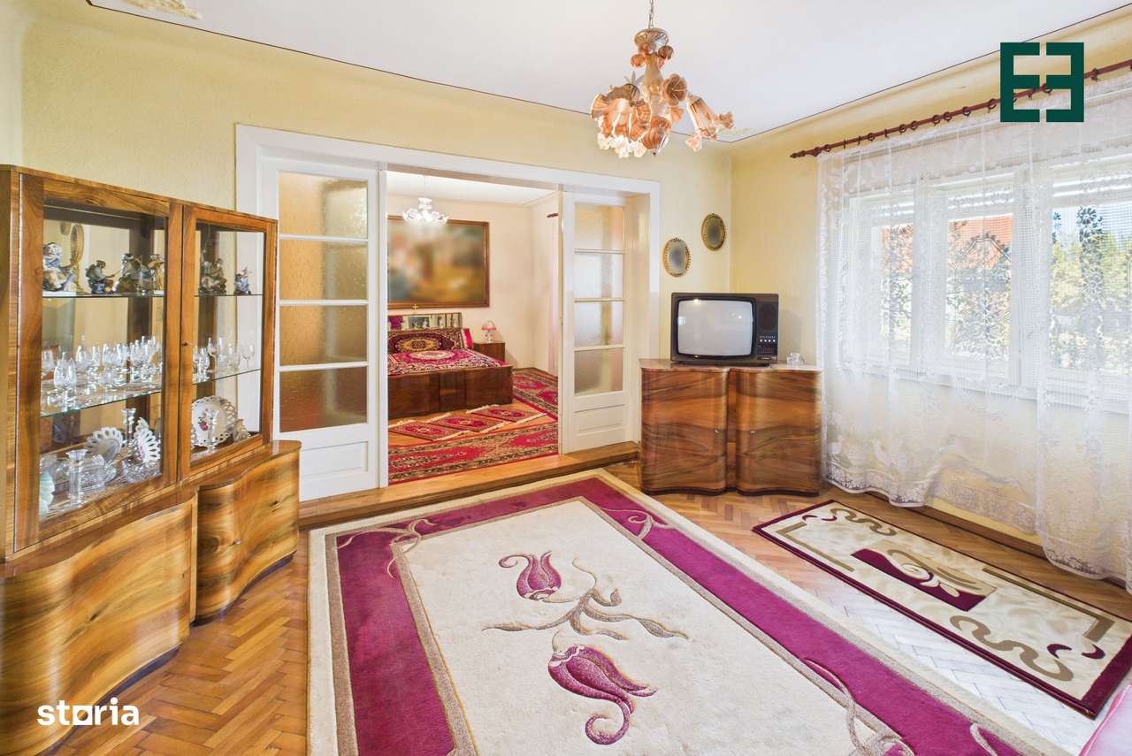 Casă cu 10 camere și 1437 mp teren în Ineu - Arad-11