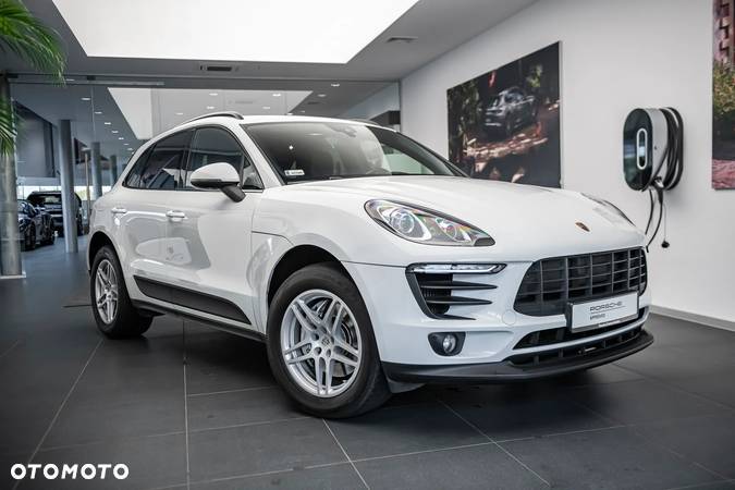 Porsche Macan S - 16