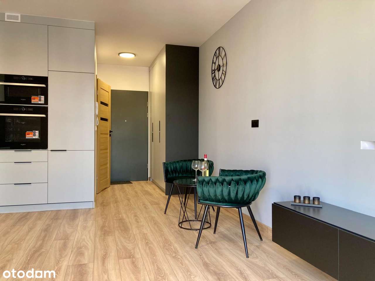 Kawalerka dla niej i dla niego na gotowo-6