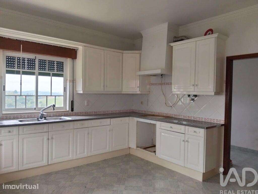 Moradia isolada T4 em Póvoa da Isenta de 200 m2 - Grande imagem: 5/40