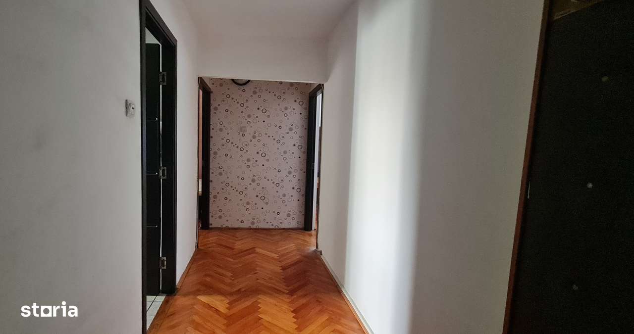 SC VIMAK IMOBILIARE inchiriaza apartament 2 camere ,zona Racadau. - Imagine principală: 4/10