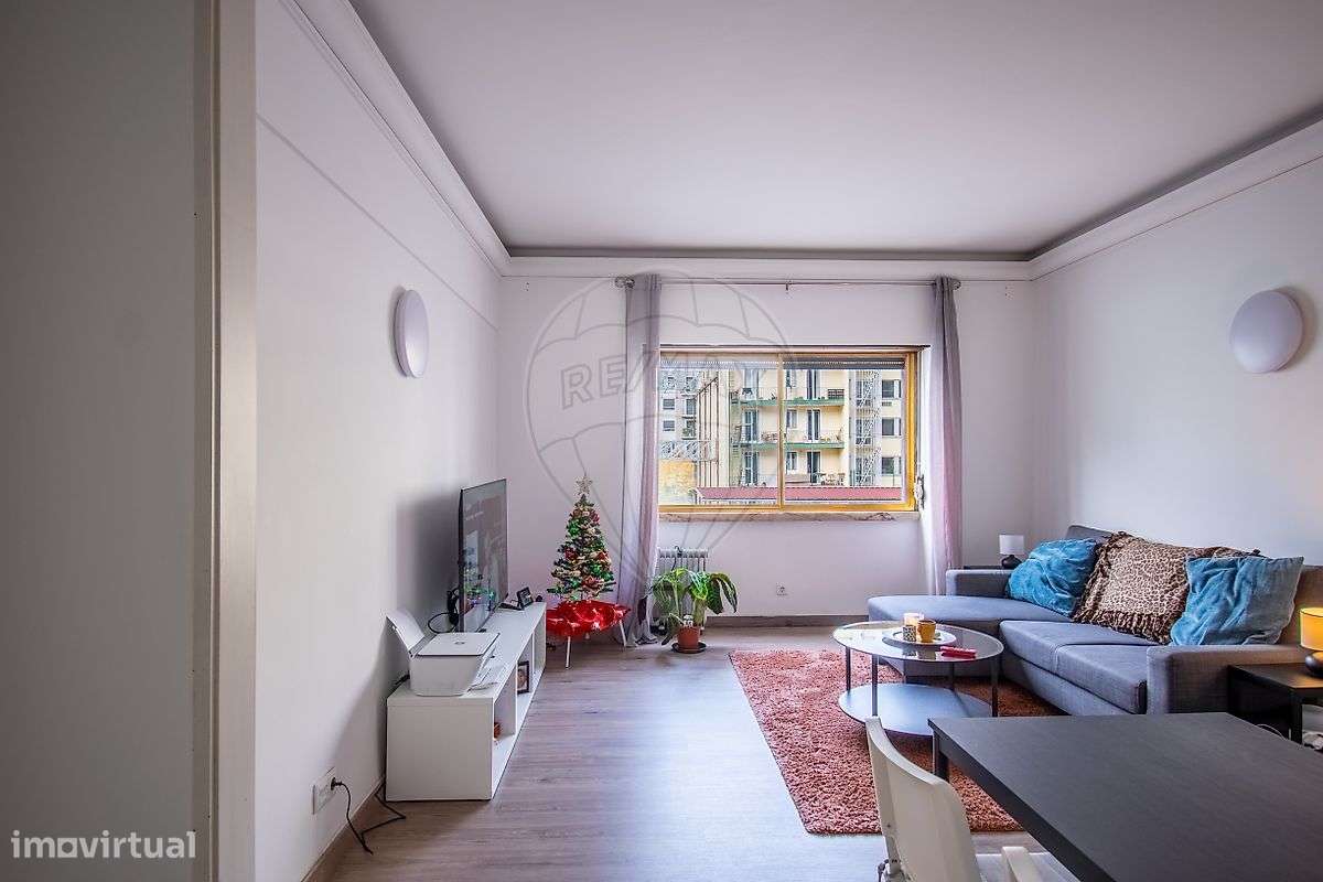 Apartamento T1 para arrendamento - Grande imagem: 2/16