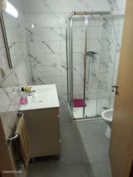 Aluga-se apartamento T3 - Grande imagem: 5/8