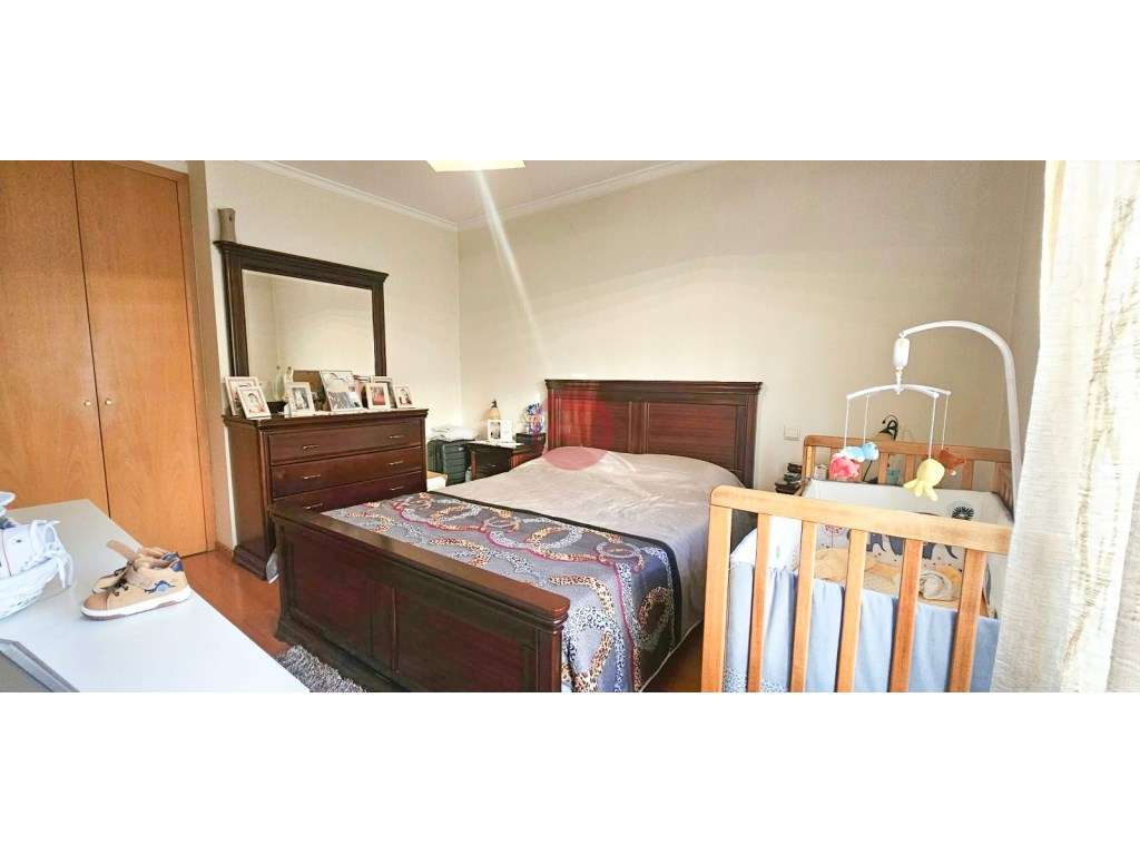 T2 no Talvai, Vila Nova de Famalicão | 2 Lugares de Garagem + Arrumo-9