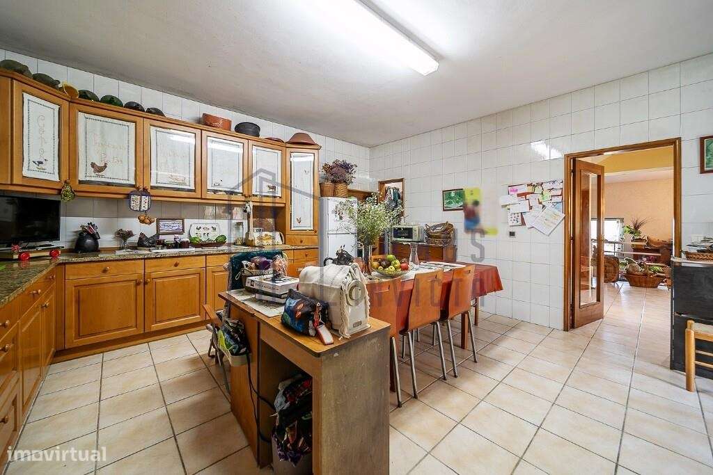 Quinta em Pedroso, Vila Nova de Gaia, com 40 mil metros quadrados.-19