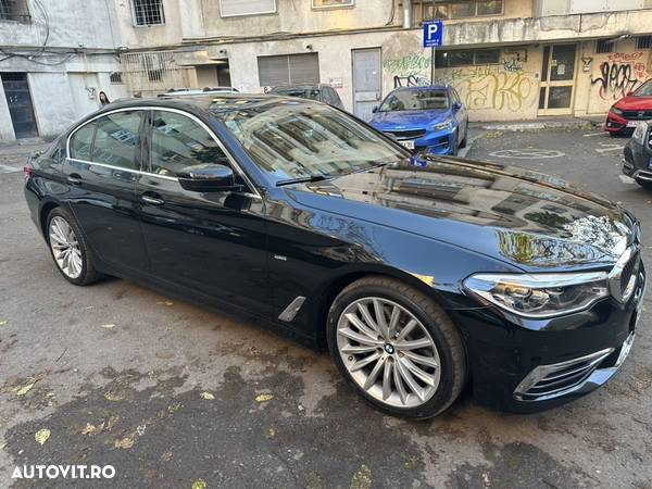 BMW Seria 5 530d xDrive Aut. Luxury Line - 3