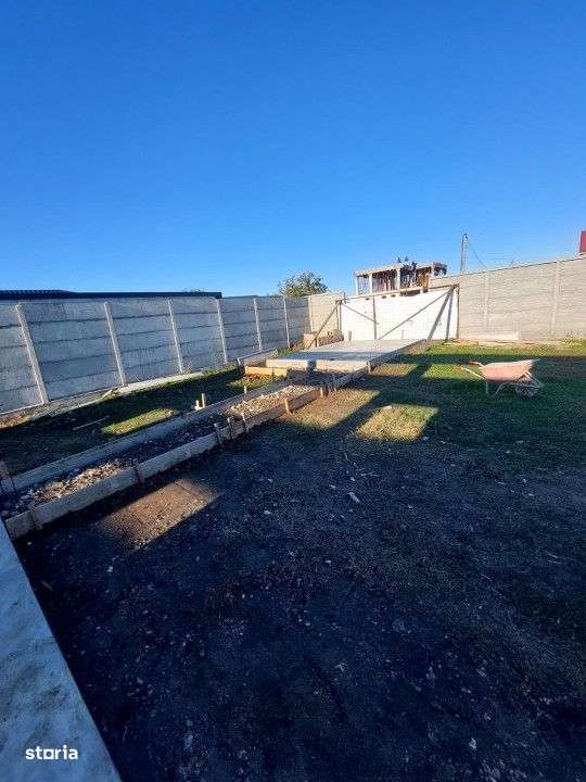 CASA IN CONSTRUCTIE | 400 MP TEREN | 3 DORMITOARE | - Imagine principală: 2/12