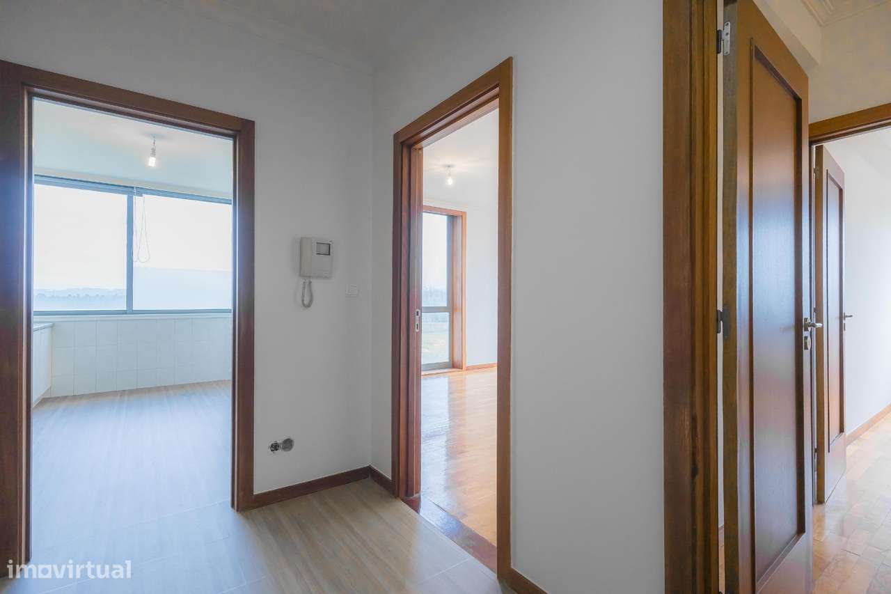 Apartamento T2 I Moreira Maia I Garagem I Mira Maia Shopping - Grande imagem: 4/31