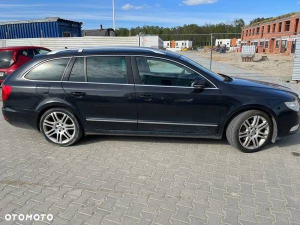 Skoda Superb 2.0 TSI DSG Elegance - 23