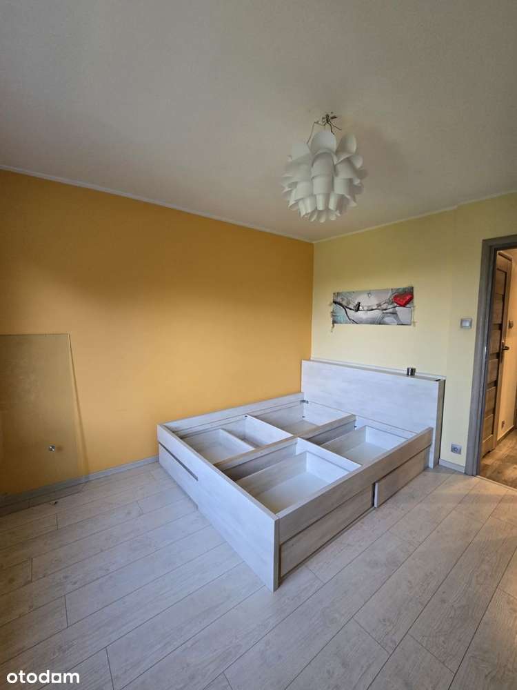 Rodzinne 4 pokoje przy Wodnika – do zamieszkania!-6