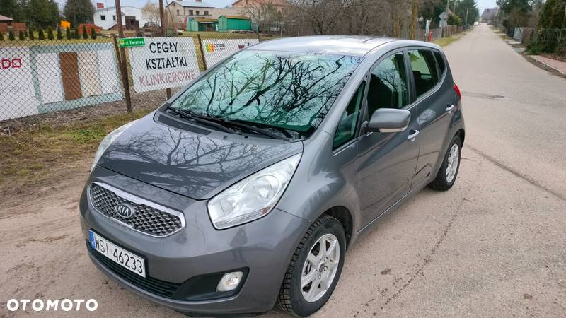 Kia Venga 1.4 CRDi 90 Attract - 1