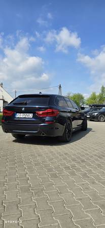 BMW Seria 5 520i Touring Luxury Line - 2