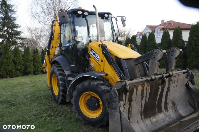 JCB 3cx Contractor - 4