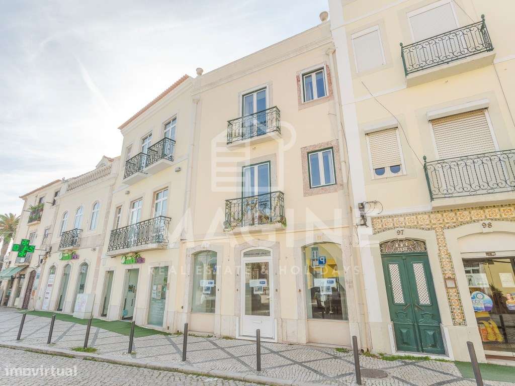 Prédio à Venda Localização Premium - Praça de Bocage - Grande imagem: 2/29