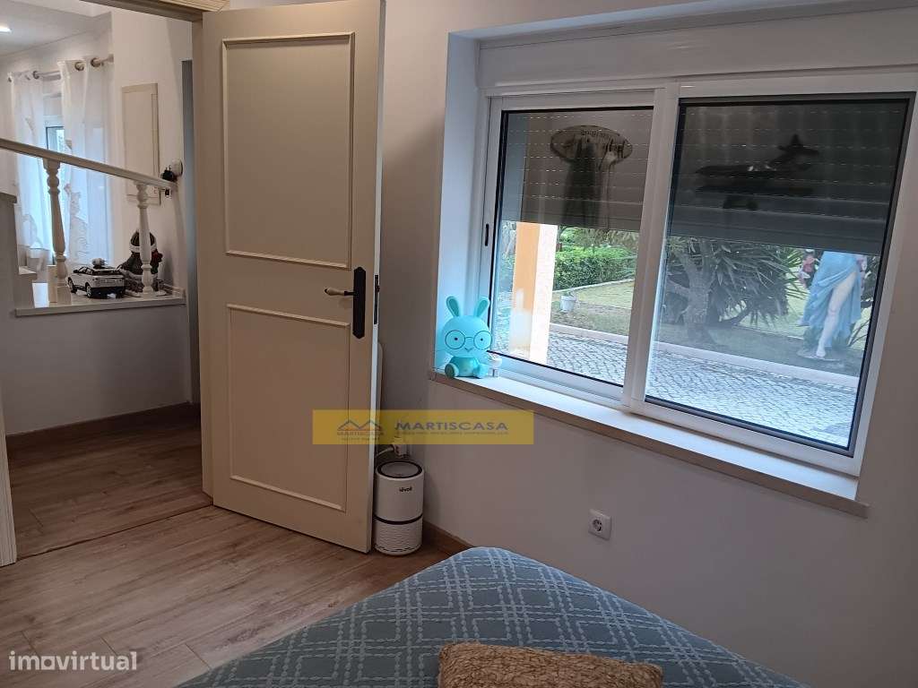 MORADIA DE LUXO V3 COM PISCINA e QUINTA- TERRUGEM-26