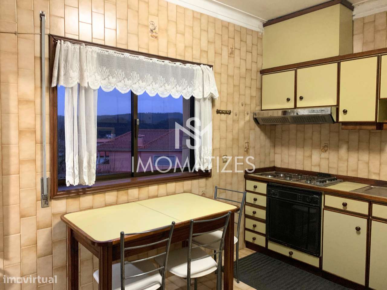 Moradia Bifamiliar T3 + T1 em São Romão do Coronado - Grande imagem: 4/30