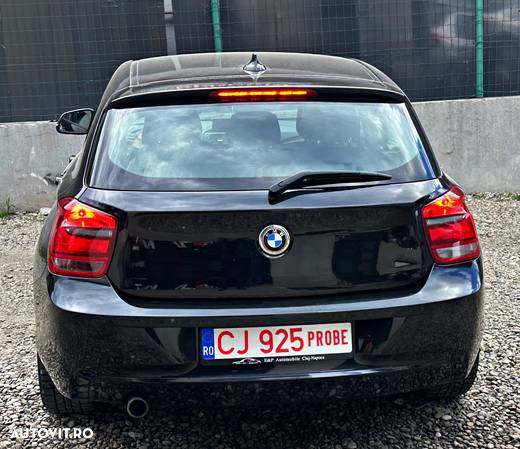 BMW Seria 1 118d DPF Edition Sport - 12