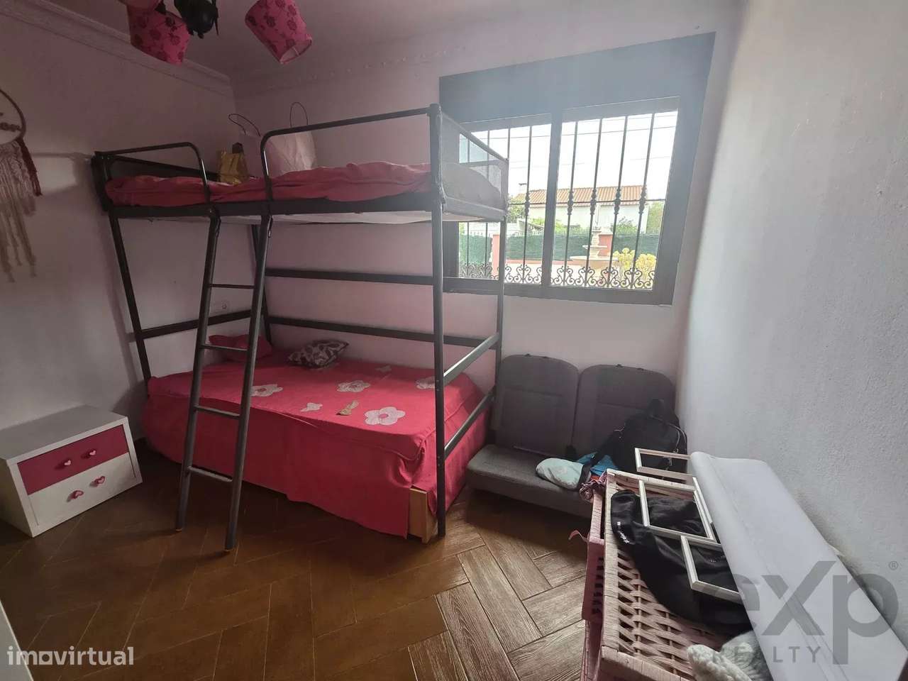 Moradia Espaçosa e Confortável numa Zona Tranquila de Beja - Grande imagem: 4/35