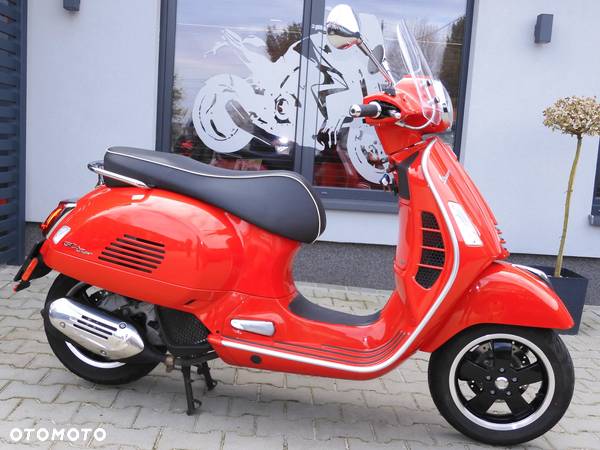 Vespa GTS - 6