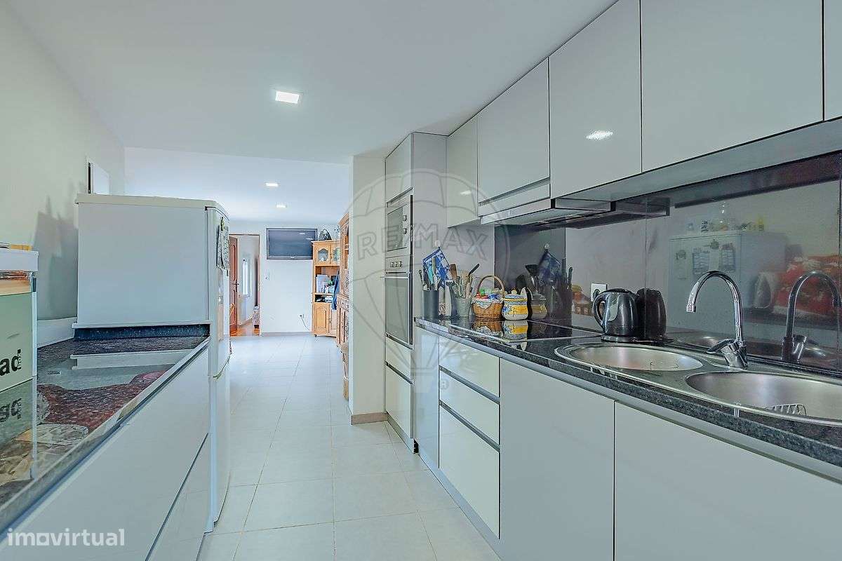 Moradia T2 para venda - Grande imagem: 2/32