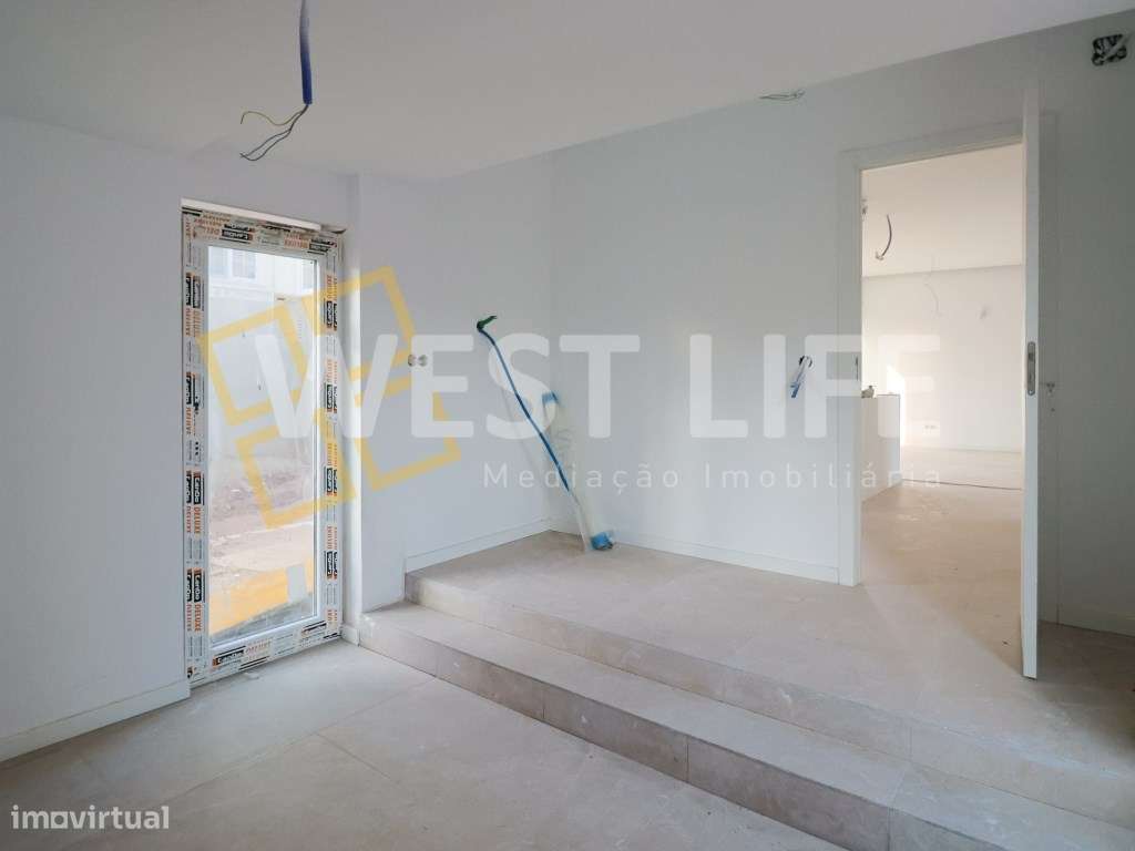 Moradia Independente T4 TOTALMENTE RENOVADA - Terraço e Logradouro ...-5